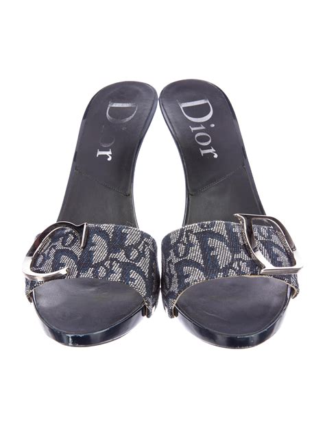 womens dior slides|christian Dior sandals bottom.